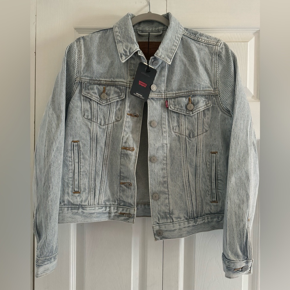 Levi’s trucker jacket - M
